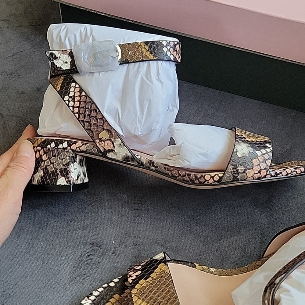 Kate Spade sandals - Picture 5 of 10